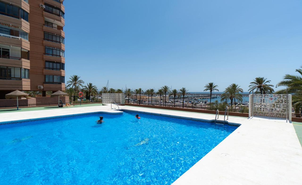 Sur Suites Palmeras 8 Fuengirola Bagian luar foto