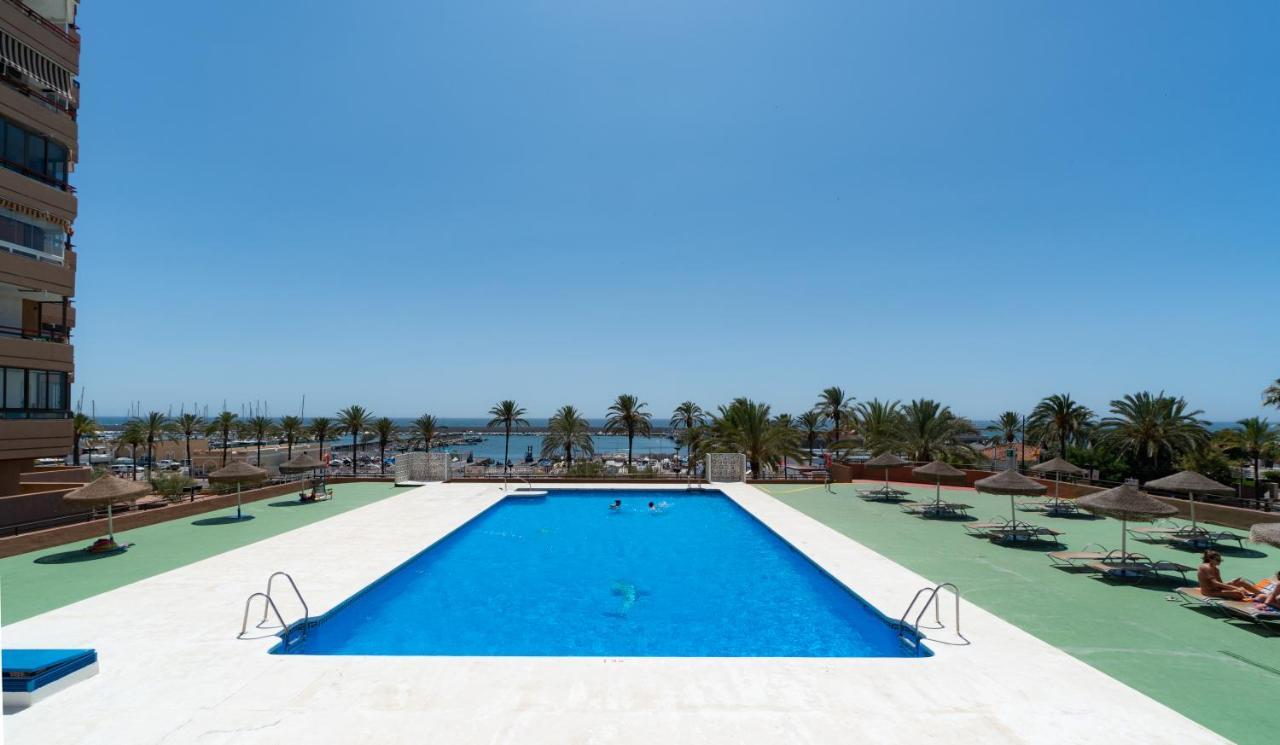 Sur Suites Palmeras 8 Fuengirola Bagian luar foto